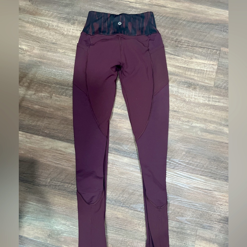 Lululemon Athletica Leggings - Burgundy